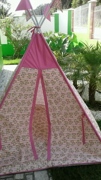 Cabana infantil + colchonete +bandeirinhas