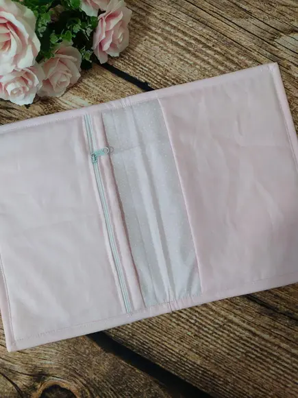 Capa de Cardeneta de Vacinação com Bordado Personalizado