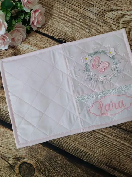 Capa de Cardeneta de Vacinação com Bordado Personalizado