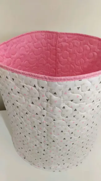 Cesto organizador de brinquedos