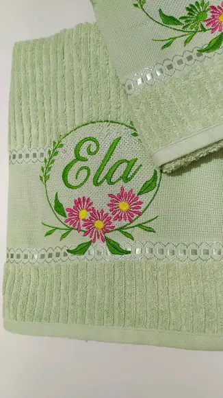 Jogo de toalhas bordada com 3 pecas ele ela