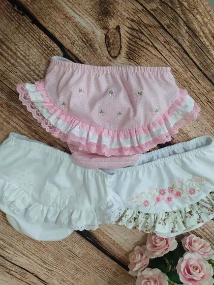 Kit 3 Calcinhas Tapa Fraldas/bunda Rica Bordada