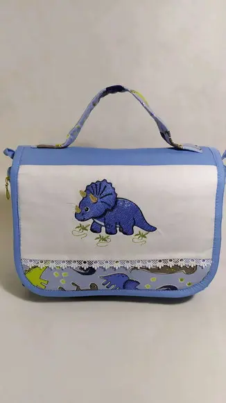 Nécessaire Porta Fraldas e Lenços Personalizada com Aba