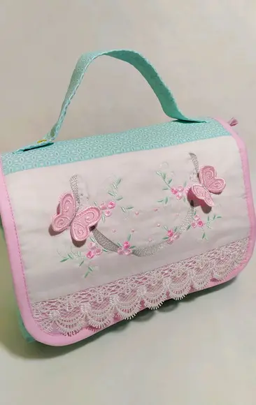 Nécessaire Porta Fraldas e Lenços Personalizada com Aba
