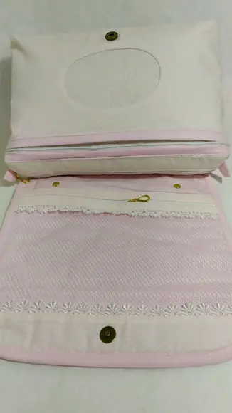 Nécessaire Porta Fraldas e Lenços Personalizada com Aba