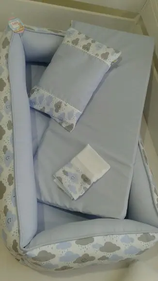 Ninho redutor de berço +travesseiro + pano de boca