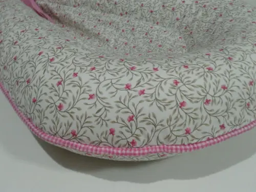 Ninho Redutor de Berço para Bebê Detalhe Rosa Modeu U Urso