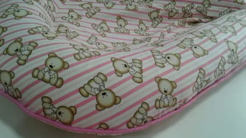 Ninho Redutor de Berço para Bebê Detalhe Rosa Modeu U Urso