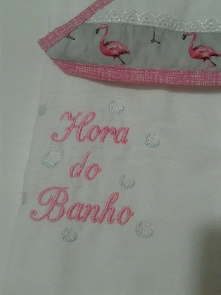 Toalha Forrada com Fralda Capuz Bordada Luxo