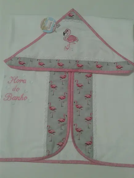 Toalha Forrada com Fralda Capuz Bordada Luxo