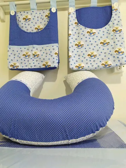 Trocador plano 3 bolsões +almofada de amamentação