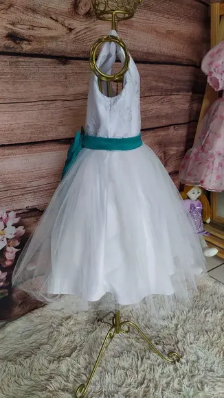 Vestido de Renda e Tule para Daminha de Honra