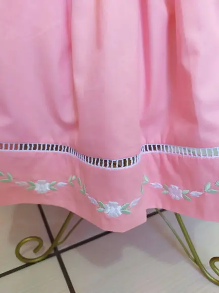 Vestido Infantil Bordado em Algodao Forrado