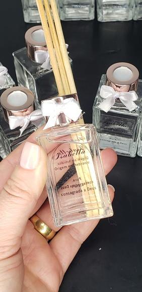 Mini Aromatizador Lembrancinha 30ml Vidro e Tampa Luxo Rose