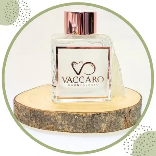 Aromatizador de Vareta com Rótulo Metálico 100ml