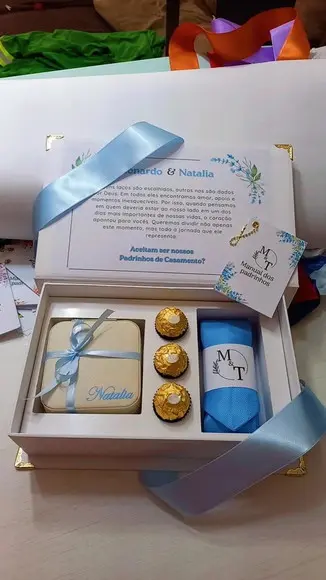 Caixa Convite Padrinhos Porta-joias + Gravata + Bomboom
