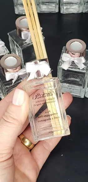 Mini Aromatizador Lembrancinha 30ml Vidro e Tampa Luxo Rose