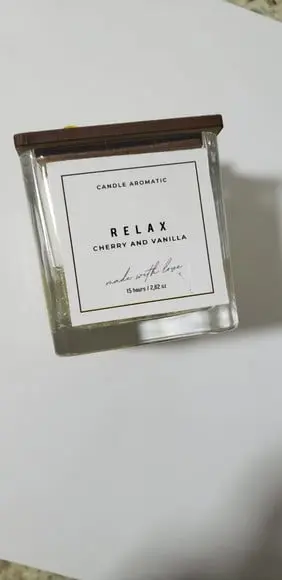 Vela Aromática Artesanal em Vidro Quadrado 80g