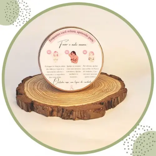 Vela Aromatizada Lembrancinha Outubro Rosa 110g Lata Bronze