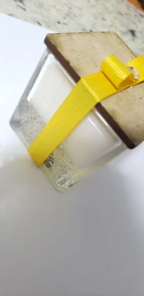 Vela Aromática Artesanal em Vidro Quadrado 80g