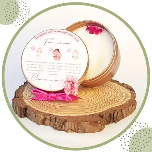 Vela Aromatizada Lembrancinha Outubro Rosa 110g Lata Bronze