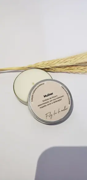 Vela na Latinha Lembrancinha Dia da Mulher 20g