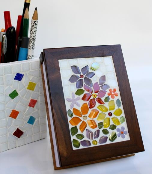 Bloco de Anotações Floral em mosaico