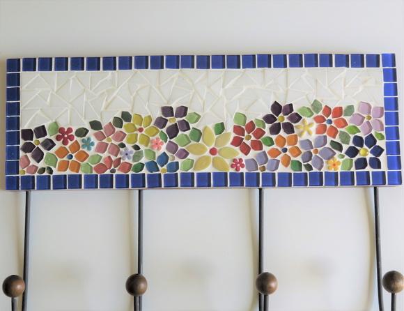 Cabideiro em Mosaico Floral 4 Ganchos
