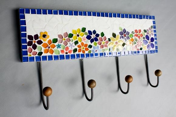 Cabideiro em Mosaico Floral 4 Ganchos