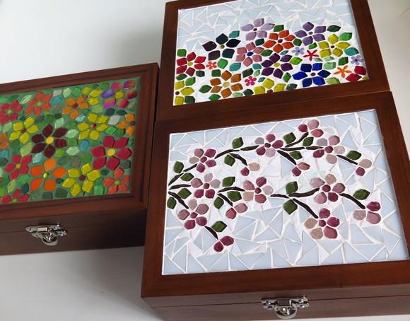 Caixa de Chá em Mosaico Primavera
