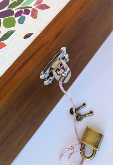 Caixa Porta Jóias em Mosaico Floral