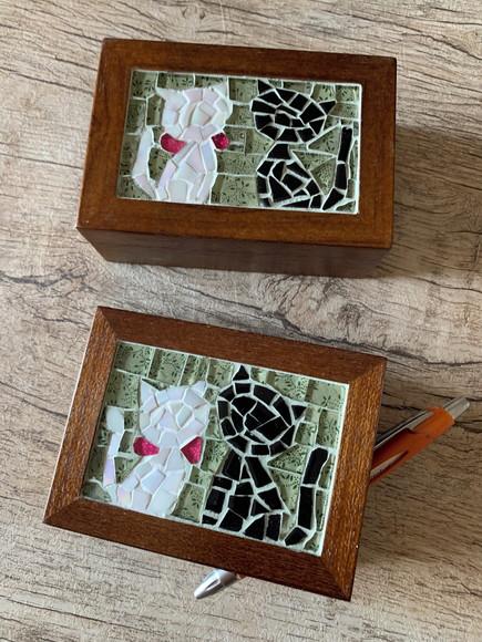 Conjunto Bloco e Porta Cartão em Mosaico Gatos
