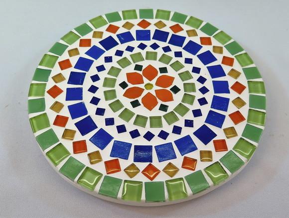 Descanso de Panelas em Mosaico Mandala Floral
