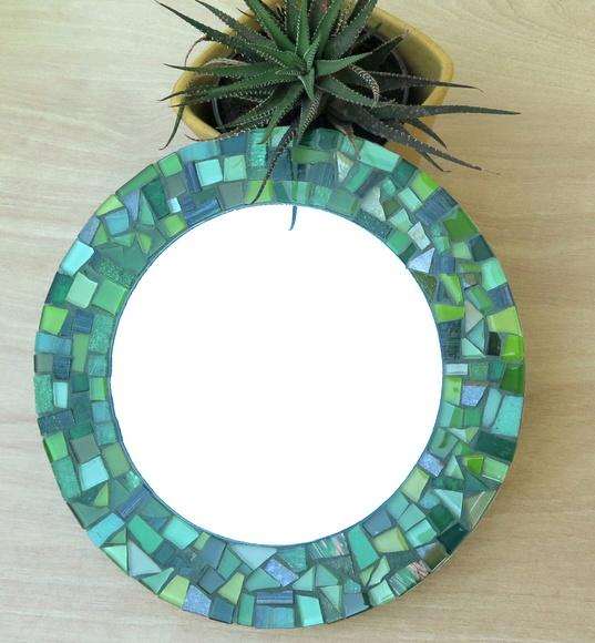 Espelho em Mosaico Redondo Verde 25 cm