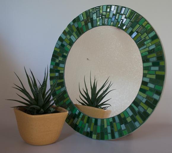 Espelho em Mosaico Verde