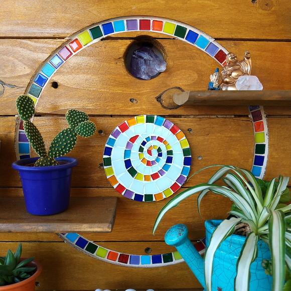 Estante Rústica Sustentável Espiral Prateleiras Desmontadas
