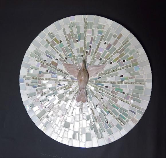 Mandala Divino em mosaico raios brancos