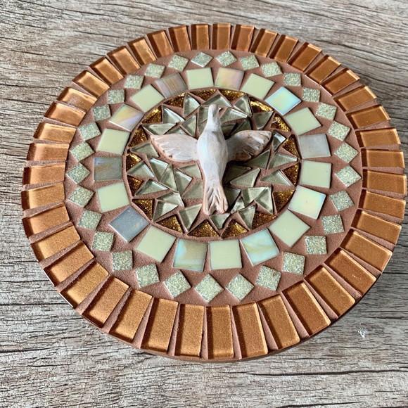 Mandala Divino Espírito Mosaico Tons Terra