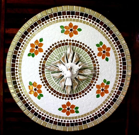Mandala Divino Espírito Santo Bege 60