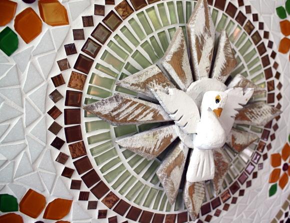Mandala Divino Espírito Santo Bege 60