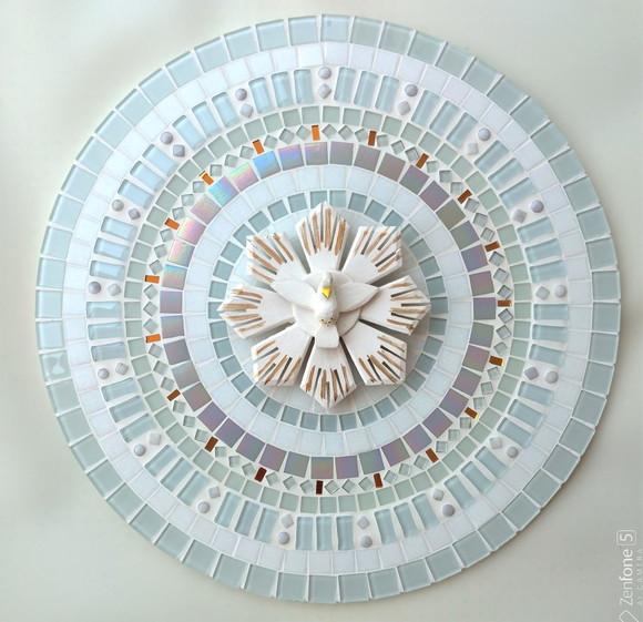 Mandala Divino Espírito Santo Branca 50