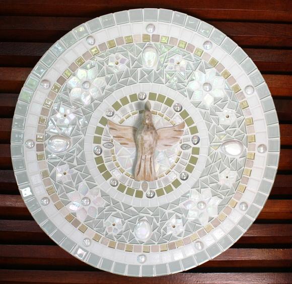Mandala Divino Espírito Santo Branca 50