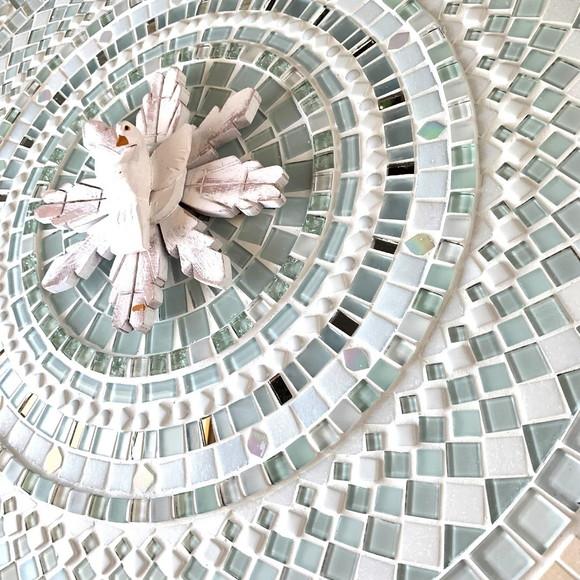 Mandala Divino Espírito Santo em Mosaico