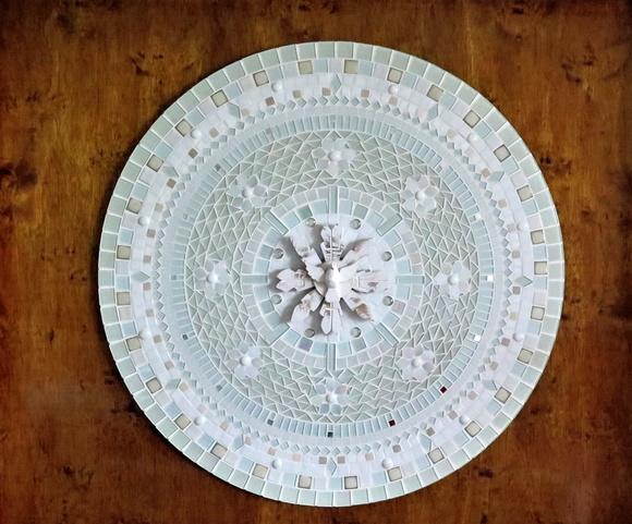 Mandala Divino Espírito Santo em Mosaico 80
