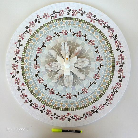 Mandala Divino Espírito Santo em mosaico cerejeiras 60
