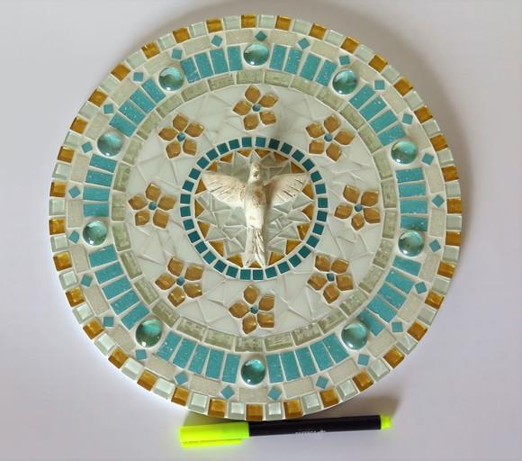 Mandala Divino Espírito Santo Verde e Dourada