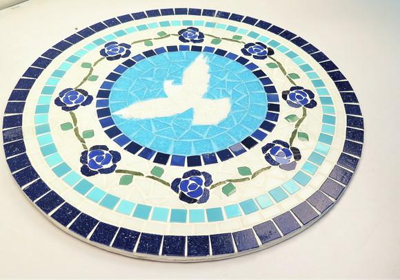 Mandala em Mosaico Divino