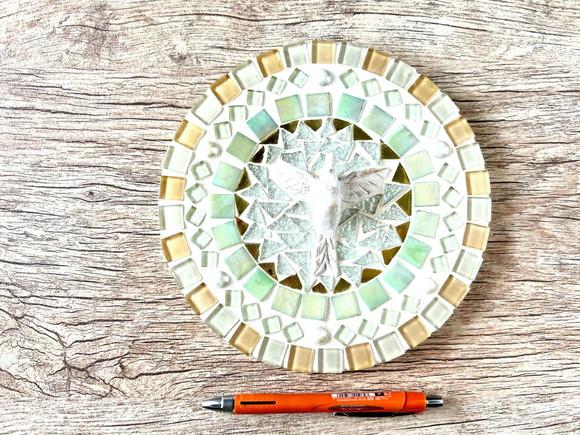 Mandala em Mosaico Divino Espírito Santo
