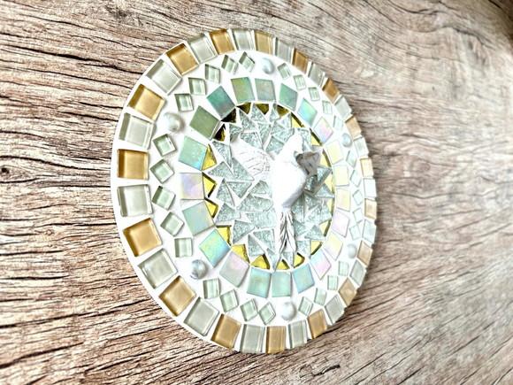 Mandala em Mosaico Divino Espírito Santo