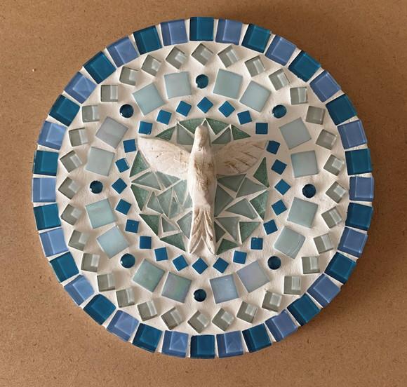 Mandala em Mosaico Divino Espírito Santo